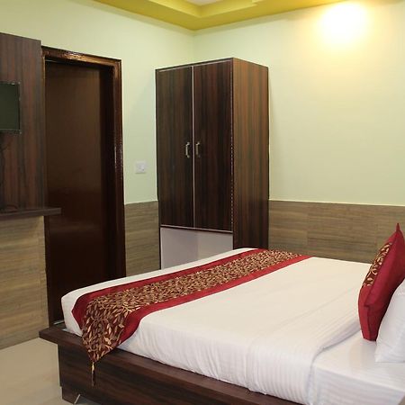 Trimrooms Haridwar Raiwala Buitenkant foto