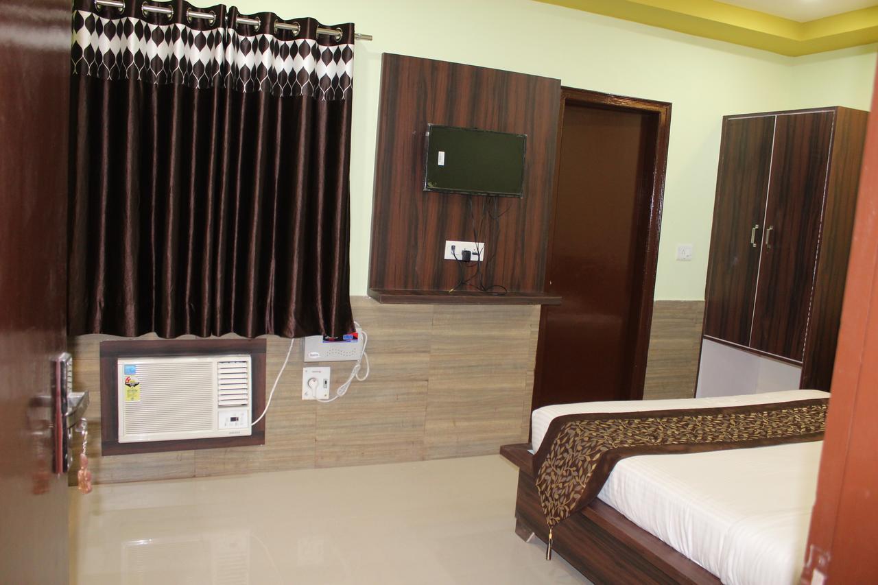 Trimrooms Haridwar Raiwala Buitenkant foto